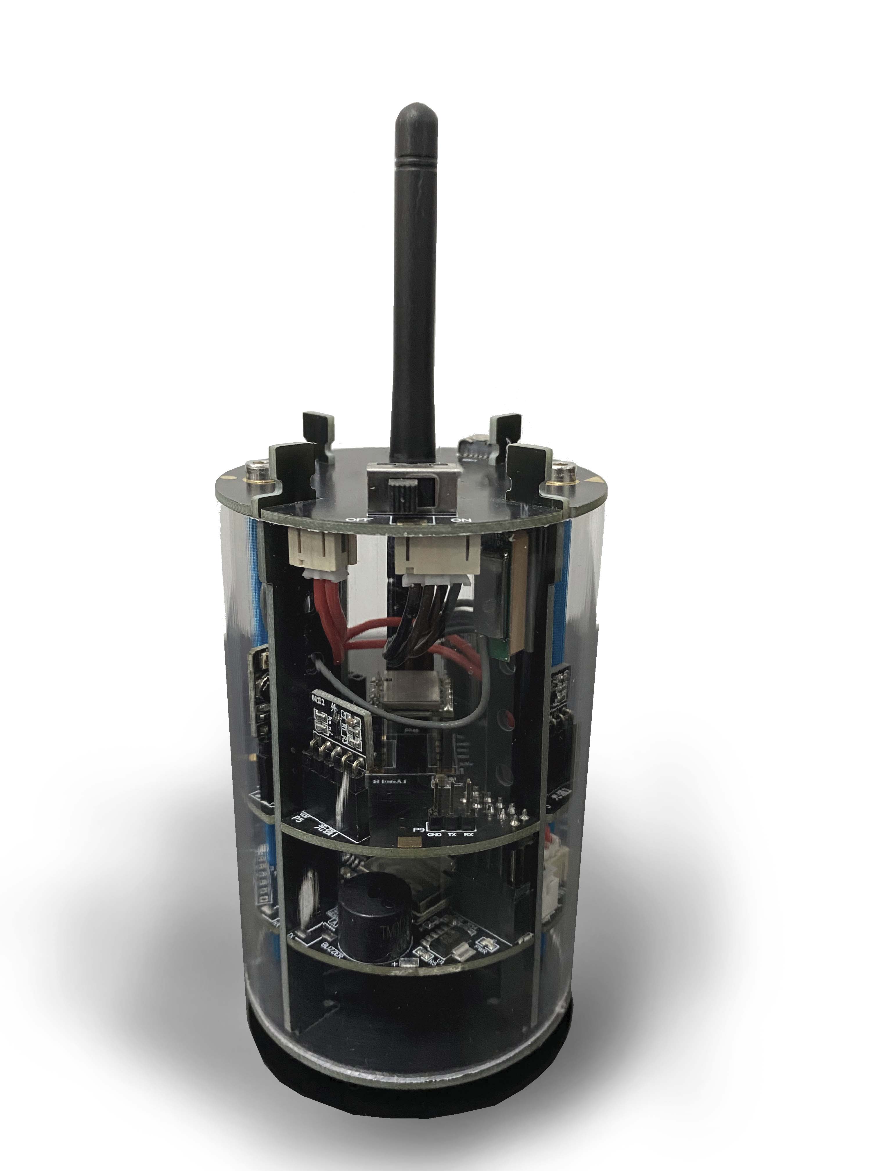 易拉罐卫星主题